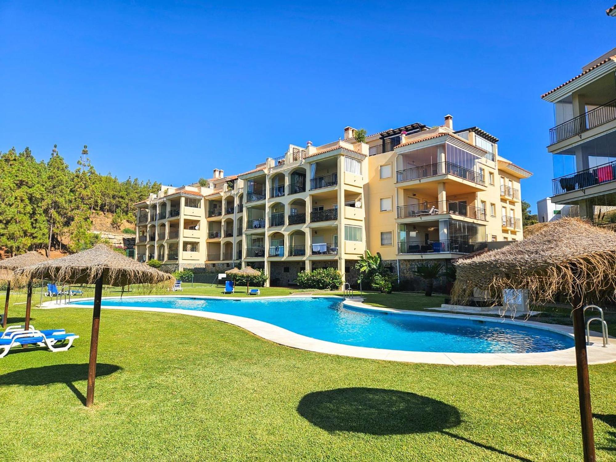 Amazing 4 Bedroom Penthouse In El Faro MIJAS COSTA Exterior photo